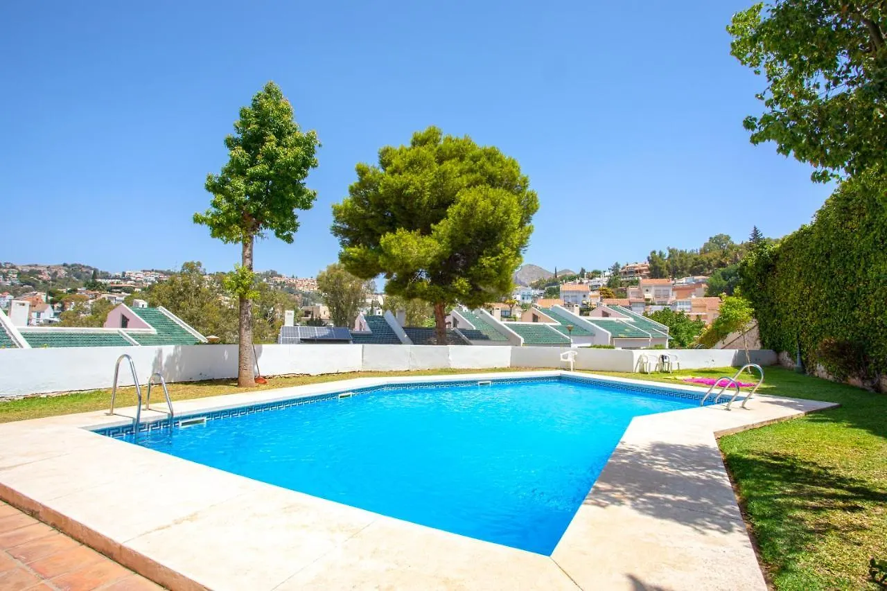 Livemalaga La Celesta Apartment 0*, Malaga Spain